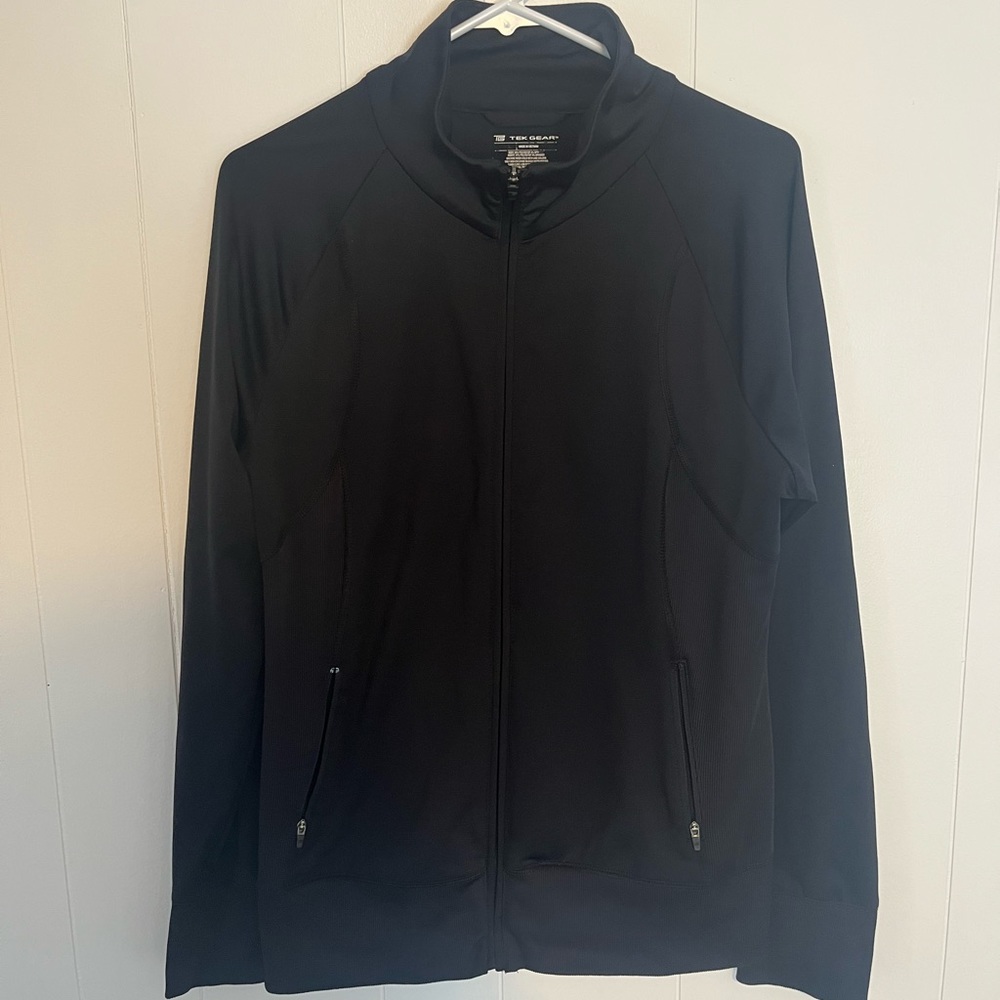 Woman’s Tek Gear Jacket